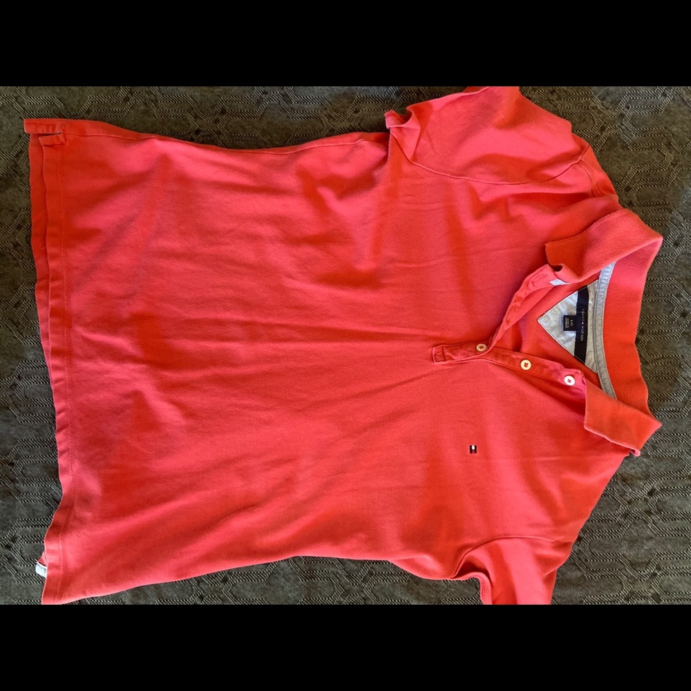 Tommy Hilfiger collated shirt.